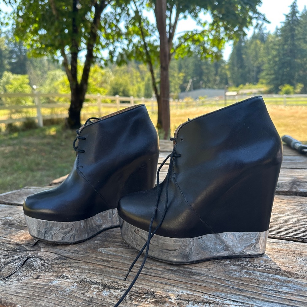 Acne Atacoma Wedge Size 37 / 7 US